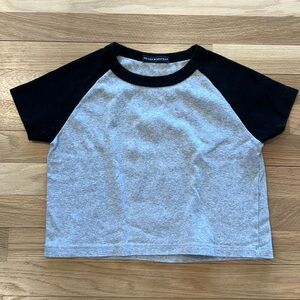 EUC Brandy Melville Crop Tee Small